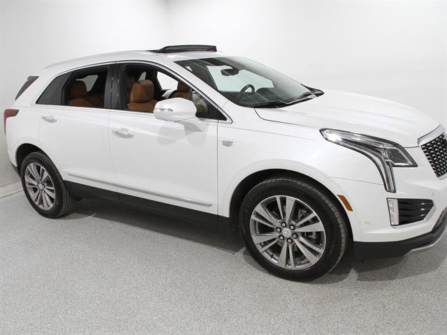 Certified 2023 Cadillac XT5 Premium Luxury w/ Technology Package image 1
