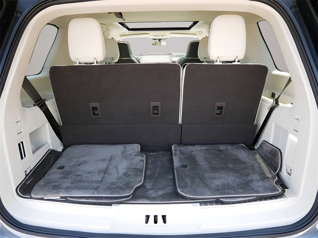Used 2024 Lincoln Navigator Black Label image 18