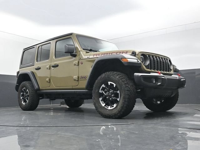 Used 2025 Jeep Wrangler Unlimited Rubicon AWD/4WD image 45