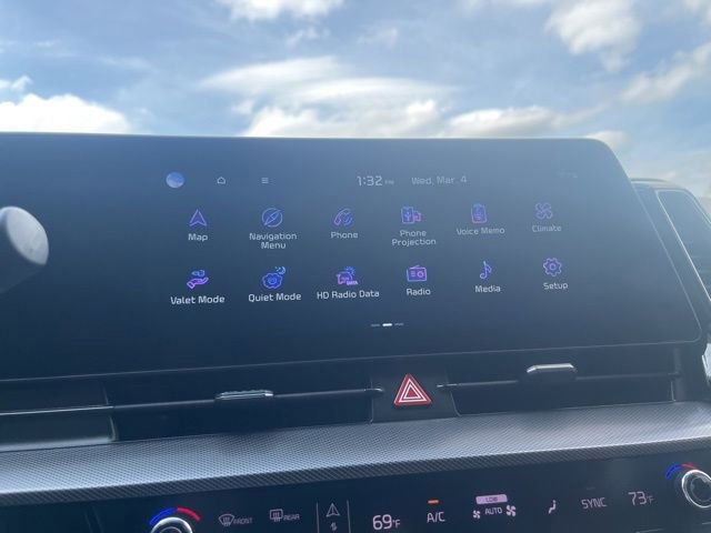 Used 2024 Kia Sportage SX image 25