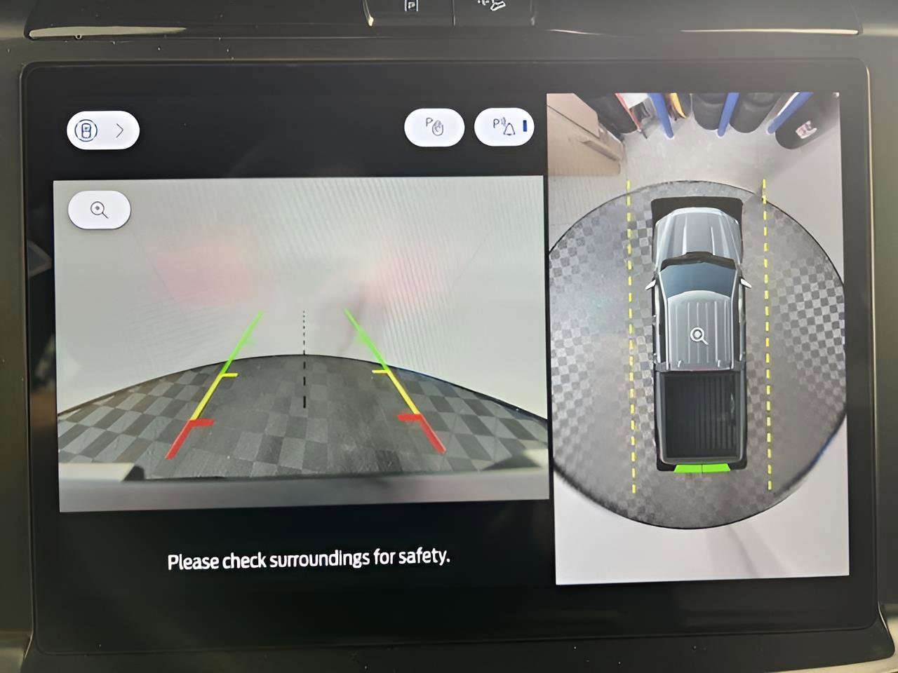 Used 2025 Ford F150 Platinum w/ Equipment Group 702A High image 16