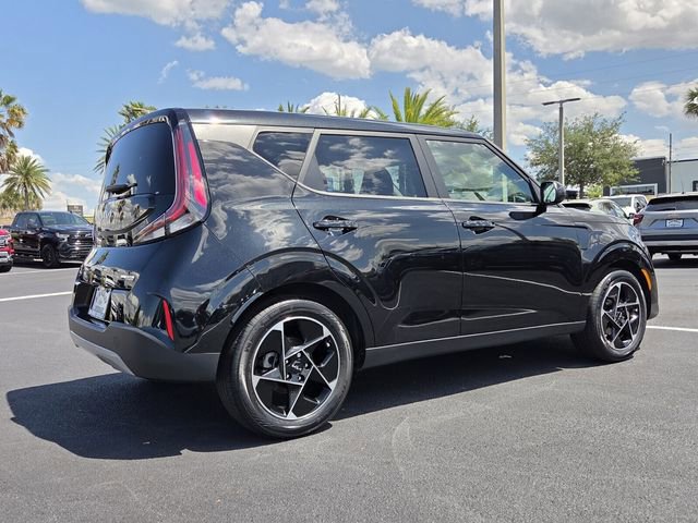 Used 2023 Kia Soul EX FWD image 6