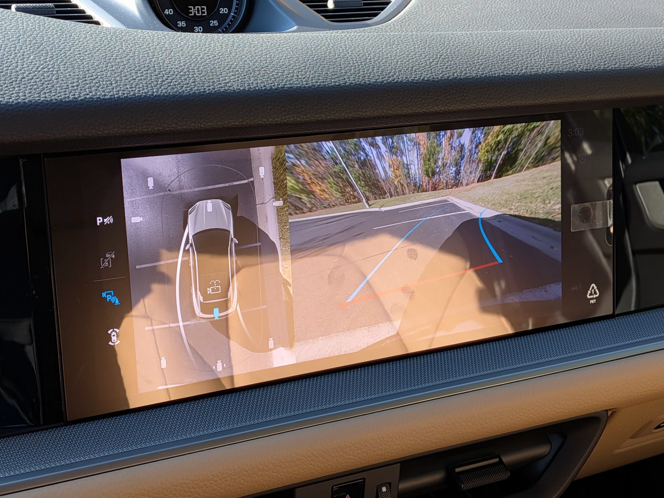 New 2026 Porsche Cayenne Coupe AWD/4WD image 17