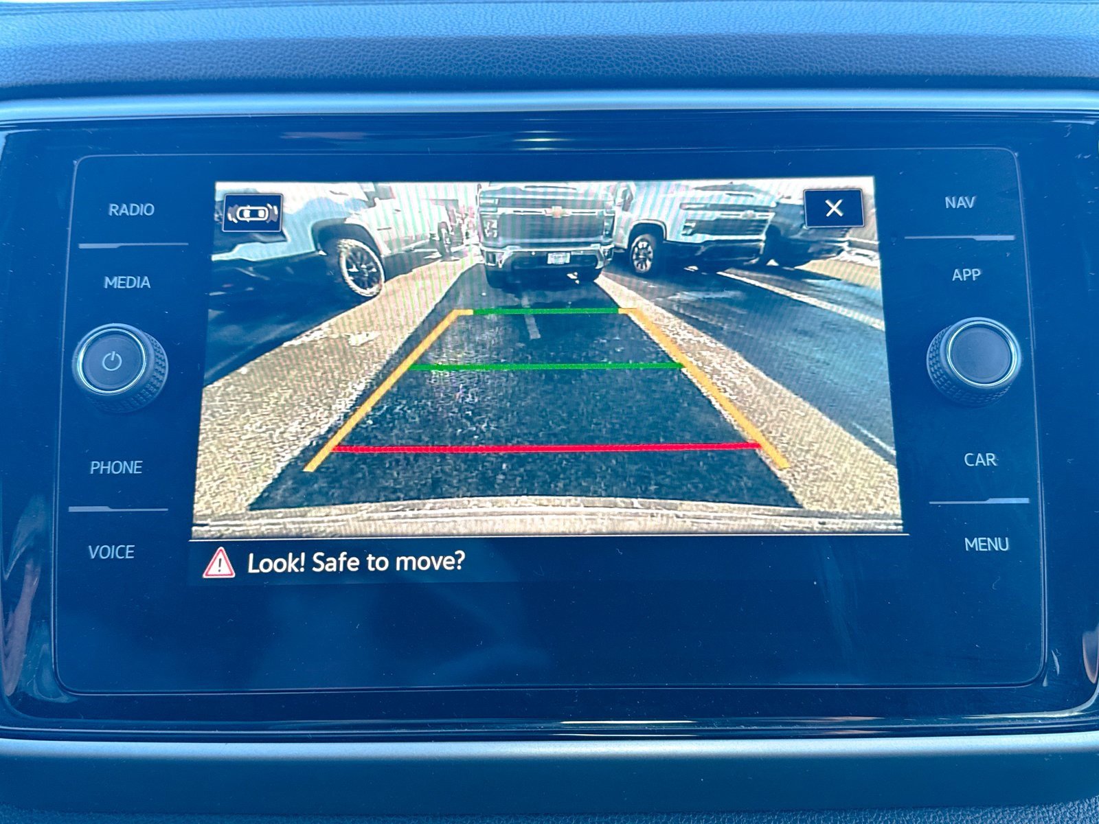 Used 2021 Volkswagen Atlas Cross Sport SEL image 37