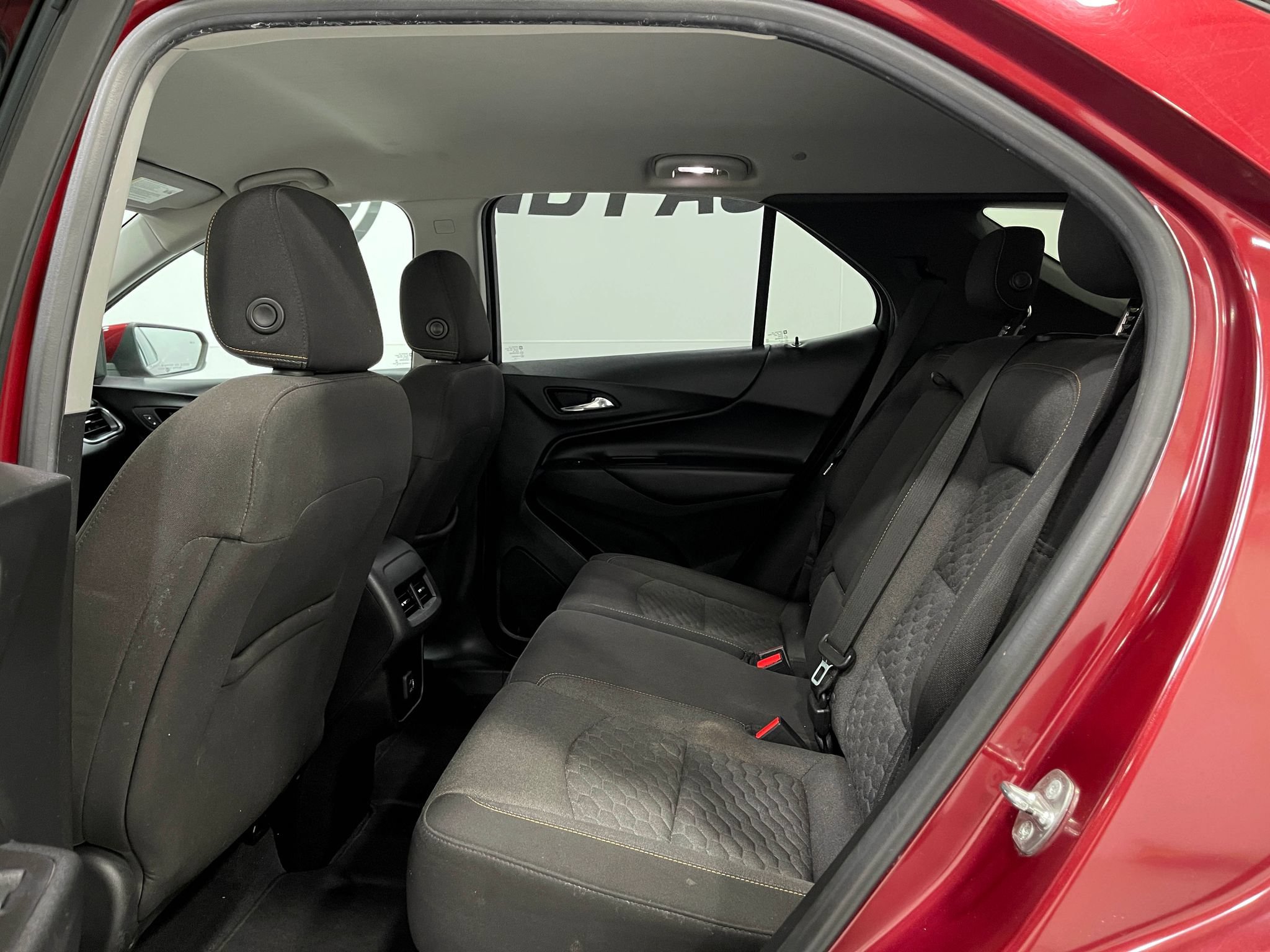 Used 2019 Chevrolet Equinox LT AWD/4WD image 28