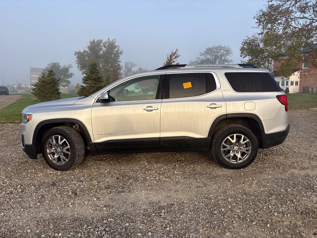Used 2020 GMC Acadia SLT w/ Driver Alert Package II AWD/4WD image 4