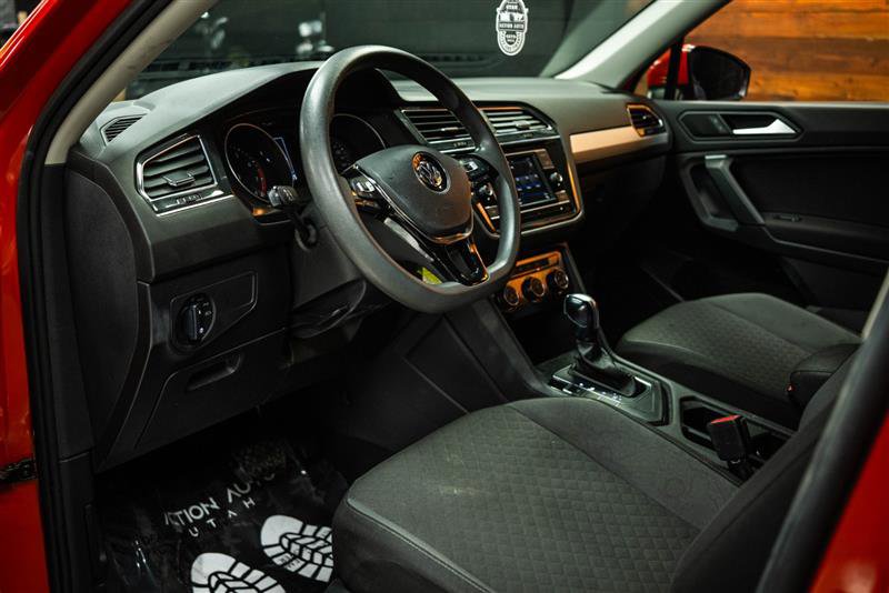 Used 2019 Volkswagen Tiguan S image 8