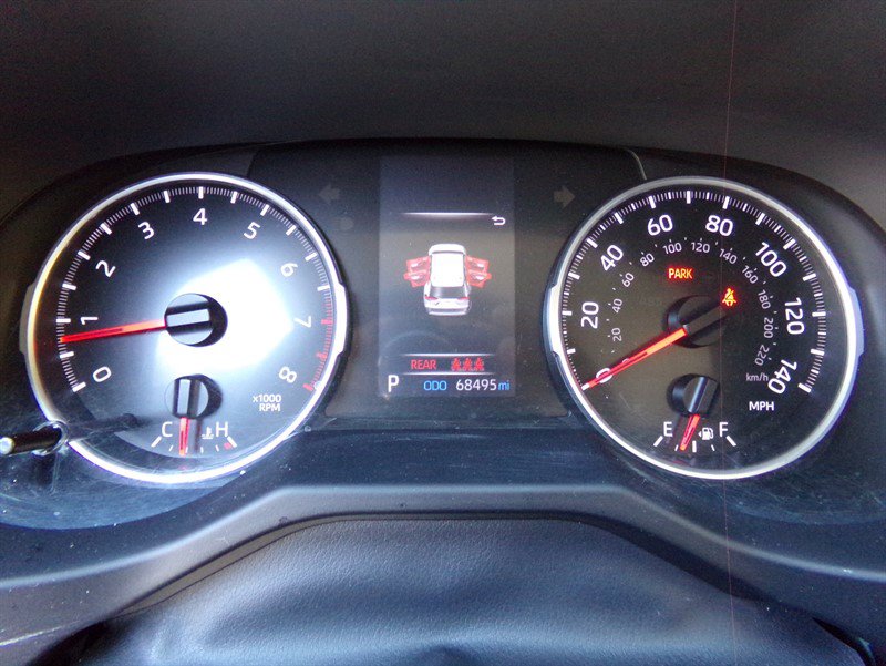 Used 2021 Toyota RAV4 LE AWD/4WD image 32