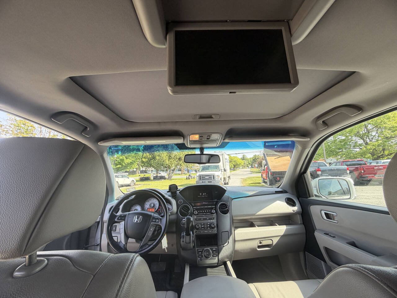 Used 2014 Honda Pilot Touring image 10