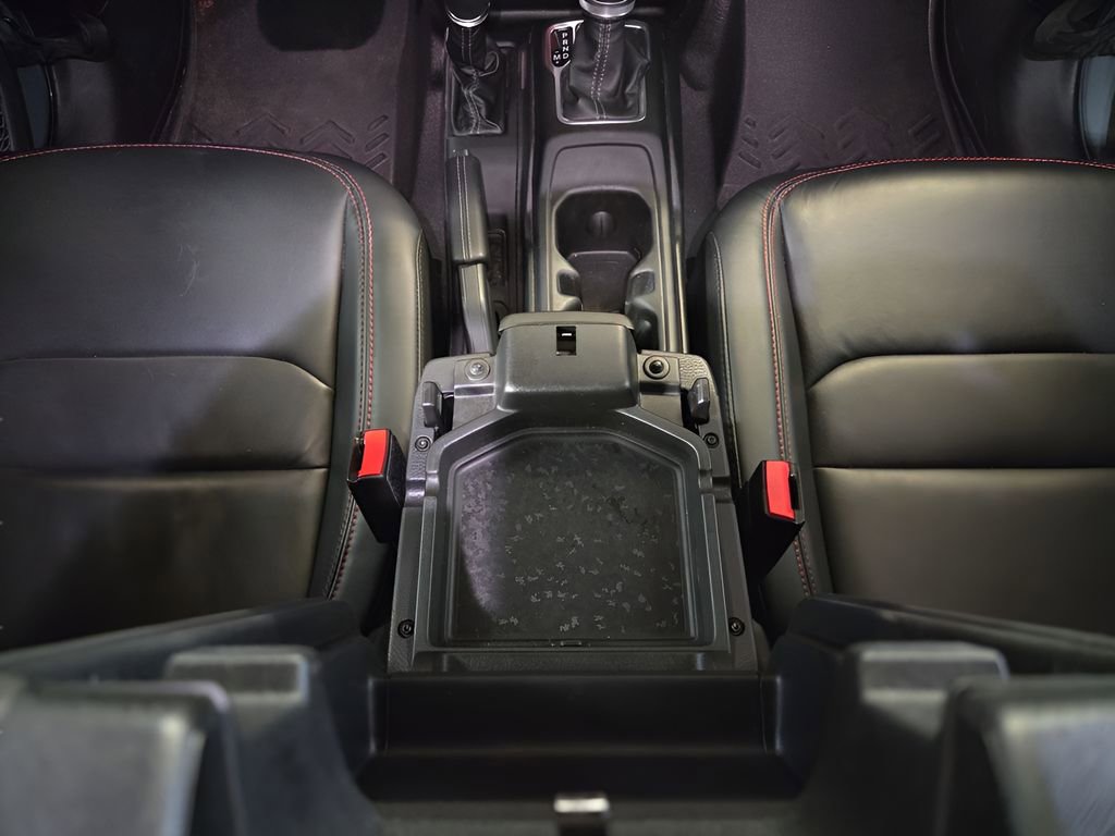 Used 2024 Jeep Wrangler Unlimited Rubicon image 23