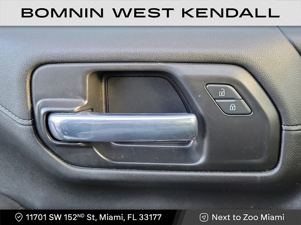 Used 2021 Chevrolet Silverado 1500 LT image 25