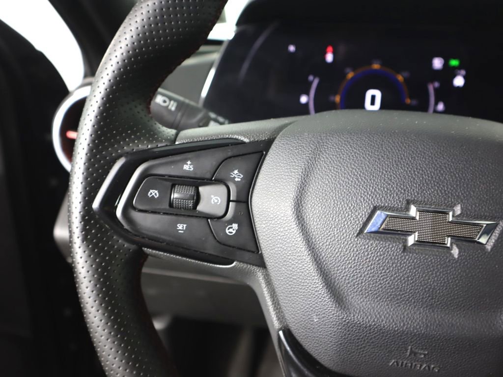 Used 2024 Chevrolet Trax RS image 12