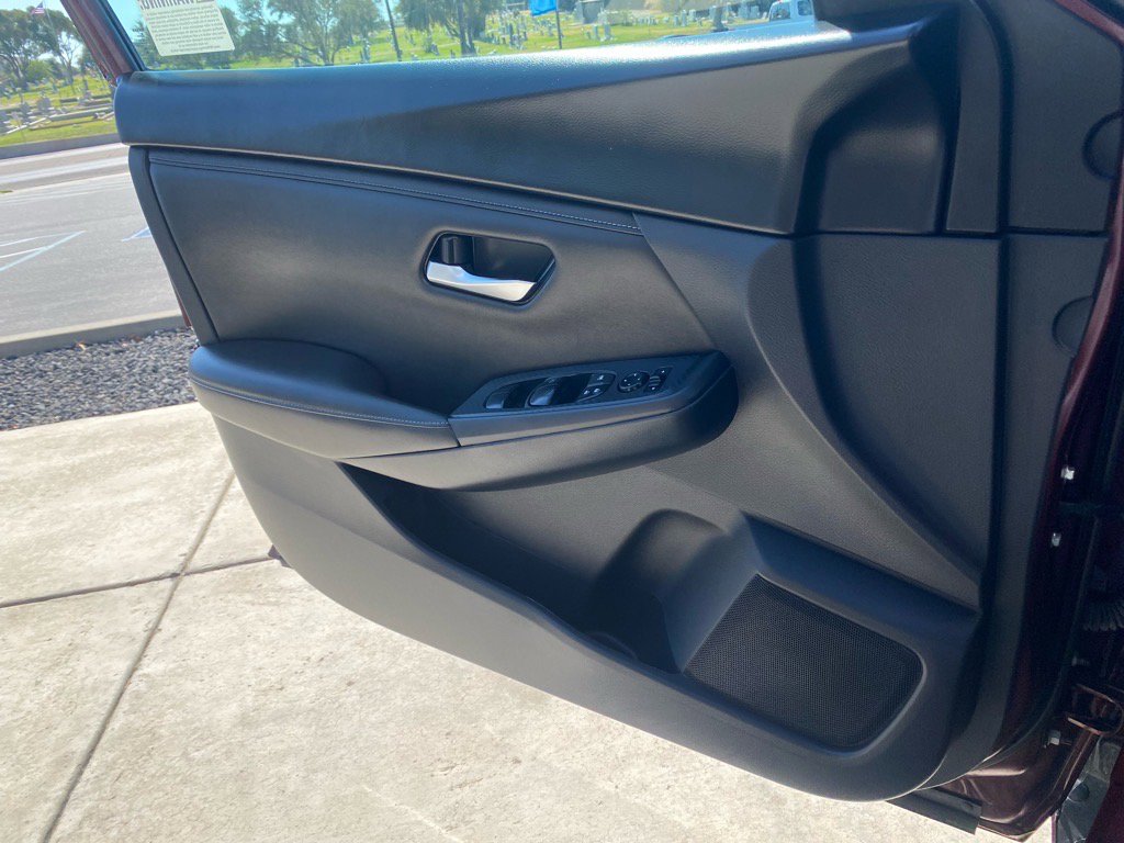 Used 2024 Nissan Sentra SV image 27