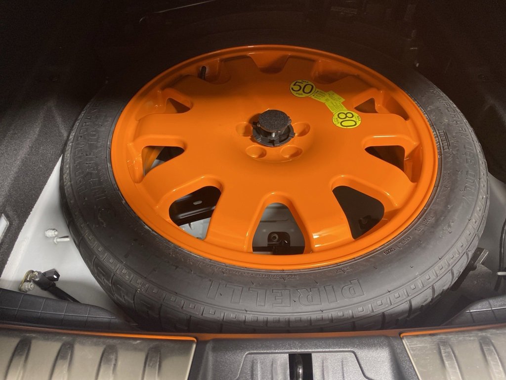 Used 2021 Jaguar F-PACE SVR image 29