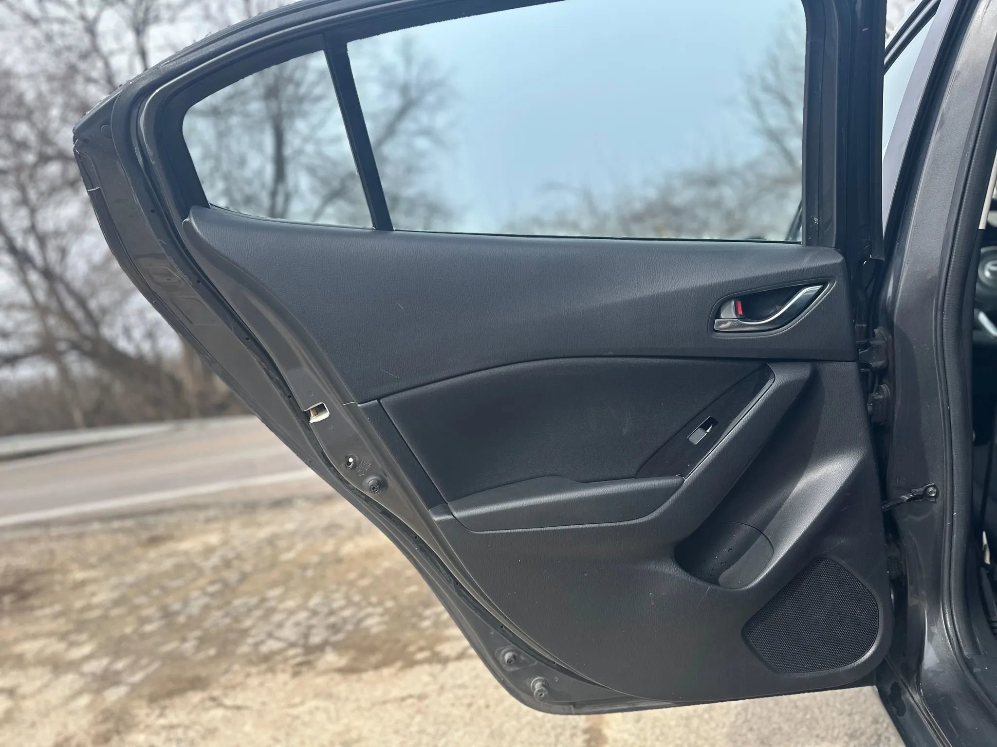 Used 2017 MAZDA MAZDA3 Sport w/ Preferred Equipment Package image 29