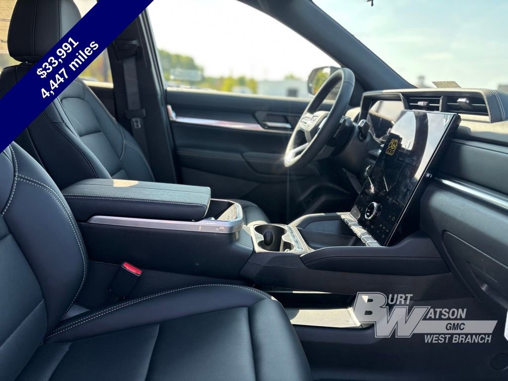 Used 2026 GMC Terrain Elevation w/ Elevation Premium Package image 13