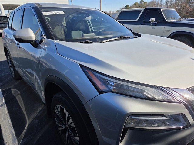 Used 2021 Nissan Rogue SV image 9