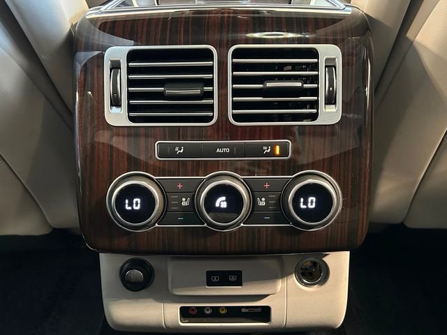 Used 2016 Land Rover Range Rover Long Wheelbase Supercharged image 37