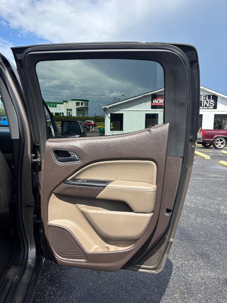 Used 2015 GMC Canyon SLT RWD image 27