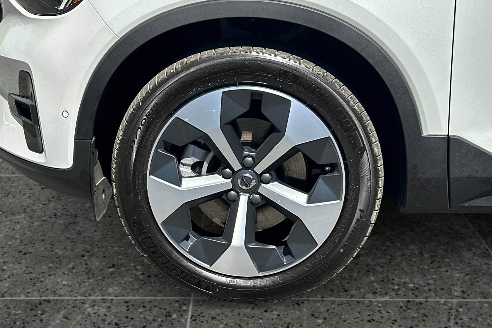 New 2026 Volvo XC40 B5 Plus w/ Protection Package Premier image 11