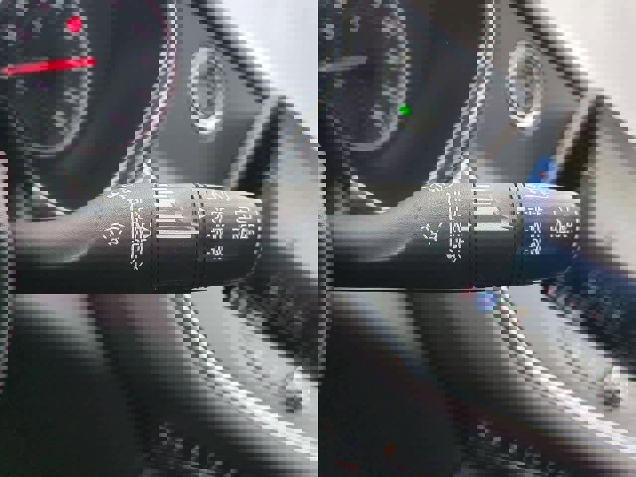 Used 2020 Chevrolet Blazer LT image 24