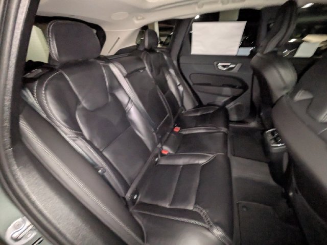New 2026 Volvo XC60 B5 Ultra w/ Climate Package AWD/4WD image 29