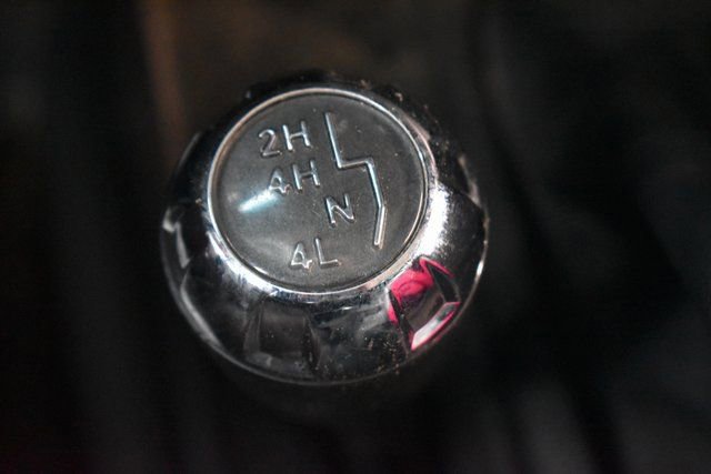 Used 2012 Jeep Wrangler Unlimited Sahara w/ Mopar Chrome Edition Group image 27