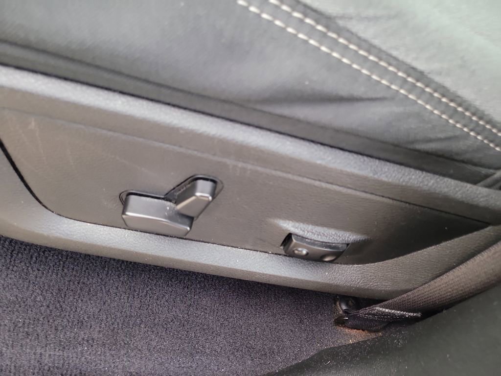 Certified 2022 RAM 1500 Classic Warlock w/ Electronics Group image 17