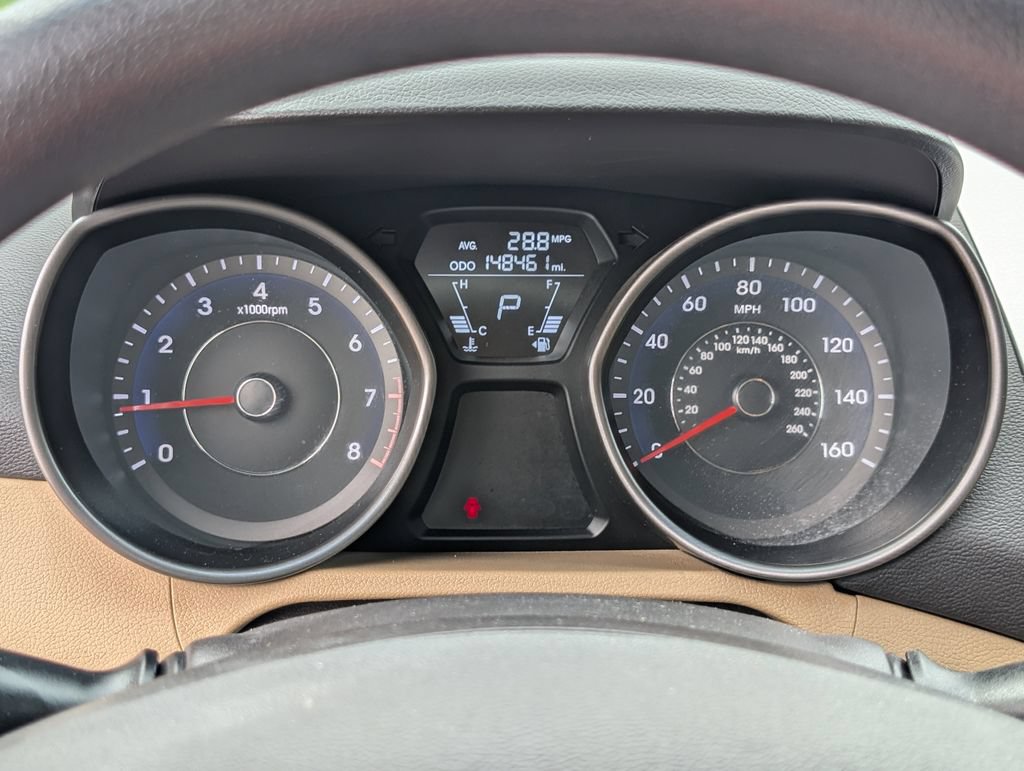 Used 2012 Hyundai Elantra GLS w/ Preferred Pkg 3 FWD image 25