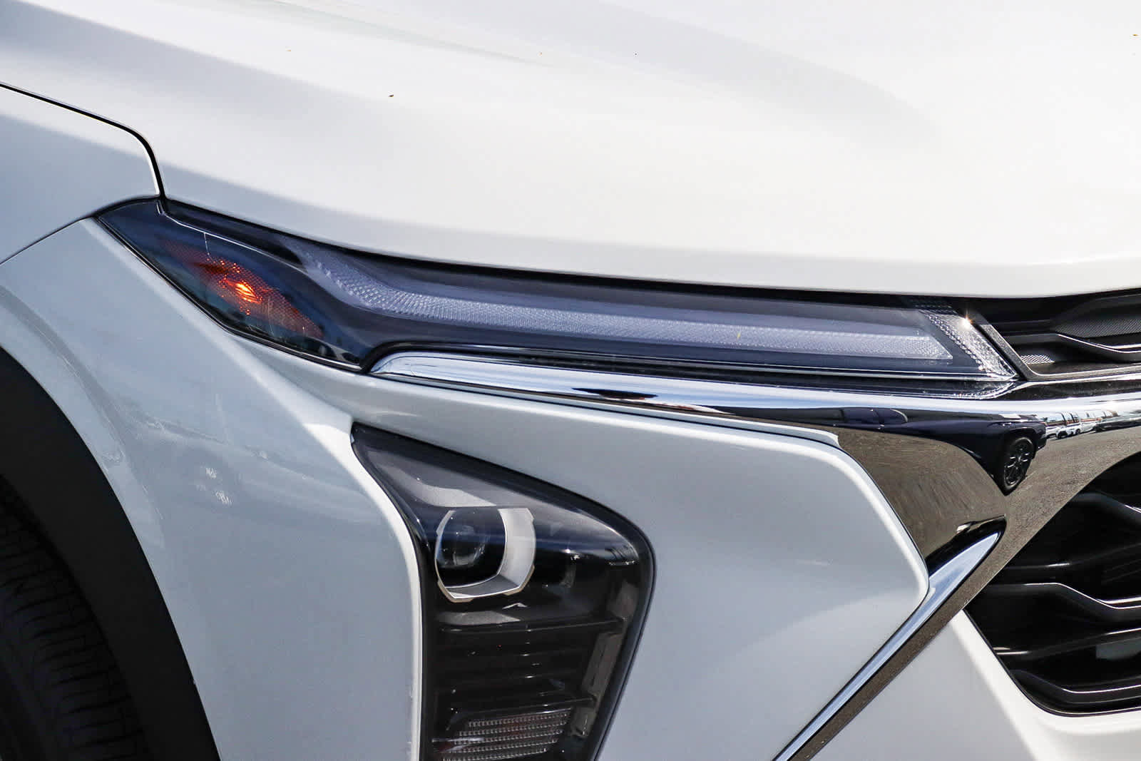 Used 2024 Chevrolet Trax LT w/ Driver Confidence Package image 4