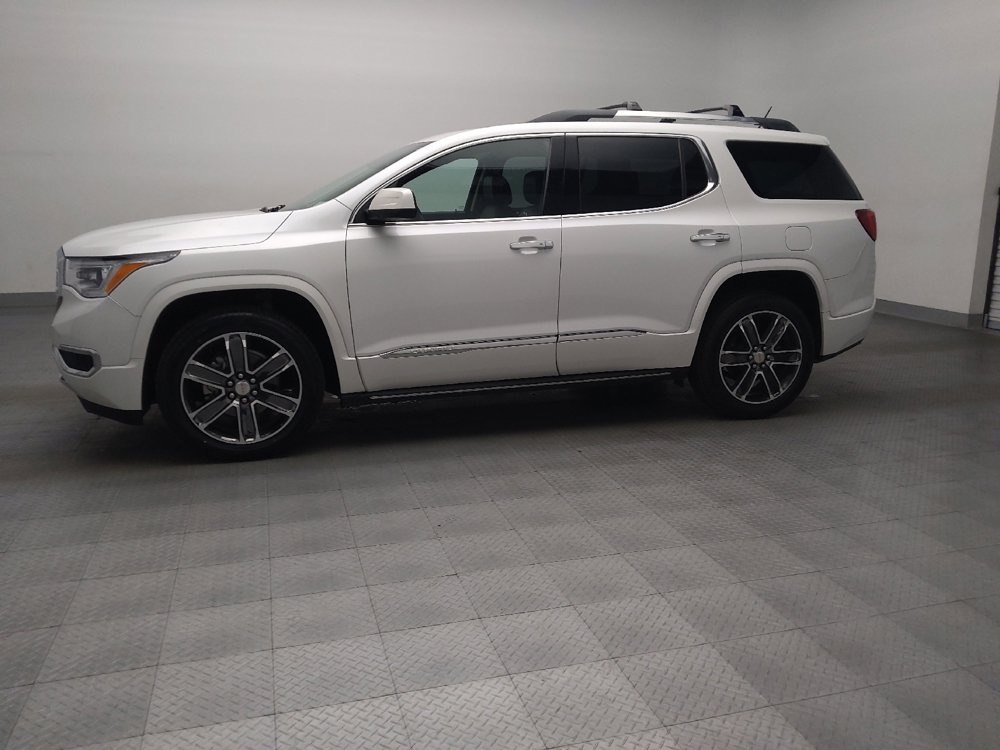 Used 2019 GMC Acadia Denali w/ Technology Package image 2