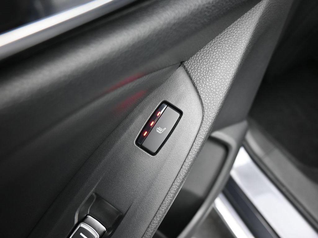 Used 2022 Honda Accord Touring image 36