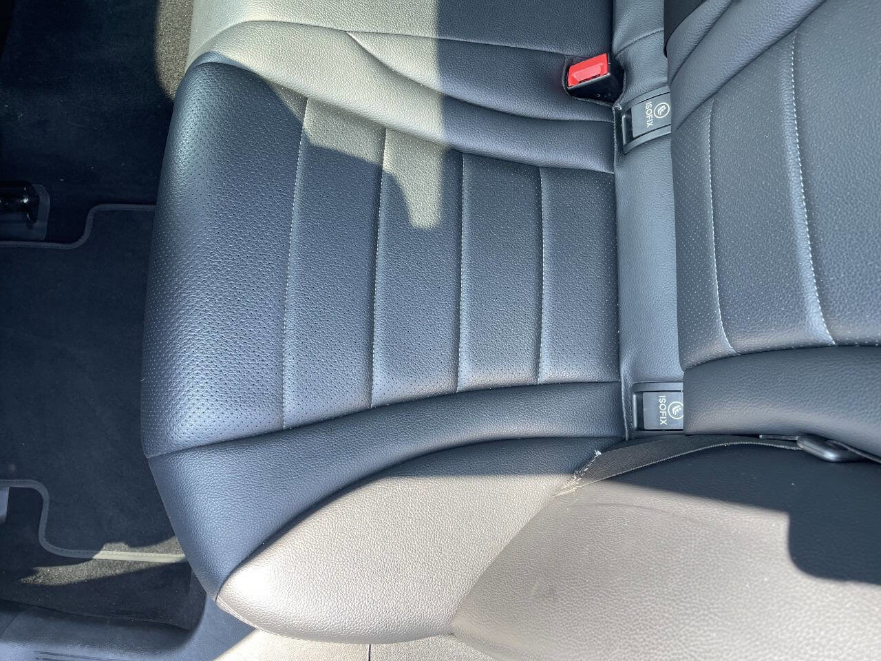 Used 2019 Mercedes-Benz C 300 4MATIC Sedan image 17
