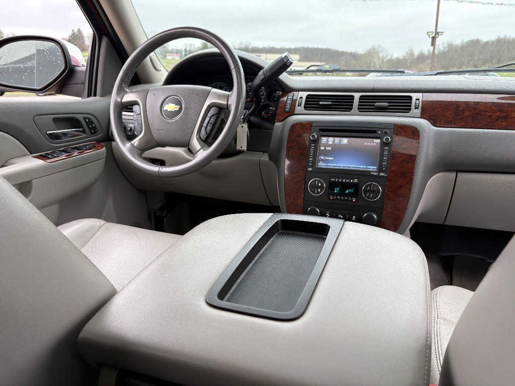 Used 2013 Chevrolet Tahoe LTZ image 27