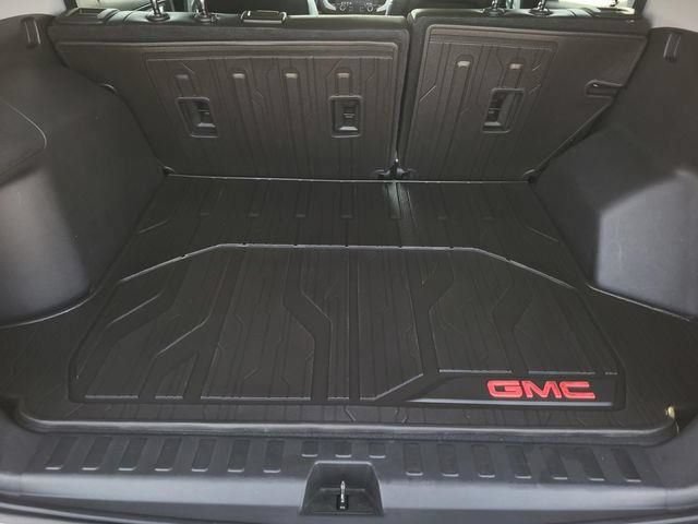 Used 2020 GMC Terrain SLT w/ Preferred Package FWD image 10