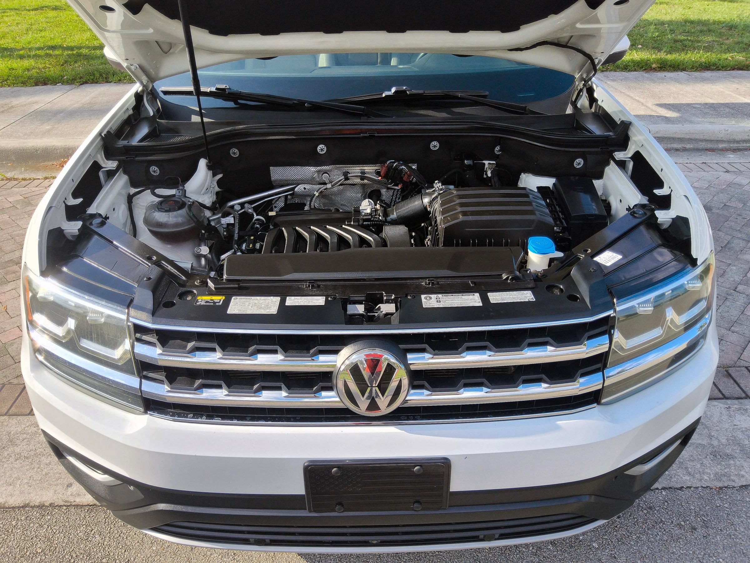 Used 2019 Volkswagen Atlas SEL Premium AWD/4WD image 48