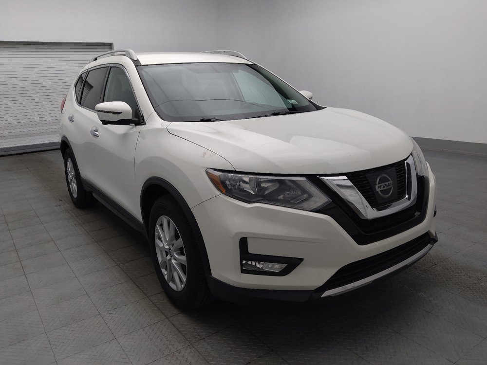 Used 2017 Nissan Rogue SV w/ SV Premium Package FWD image 13