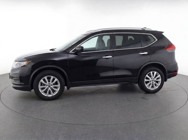Used 2018 Nissan Rogue SV w/ Sun & Sound Touring Package AWD/4WD image 4