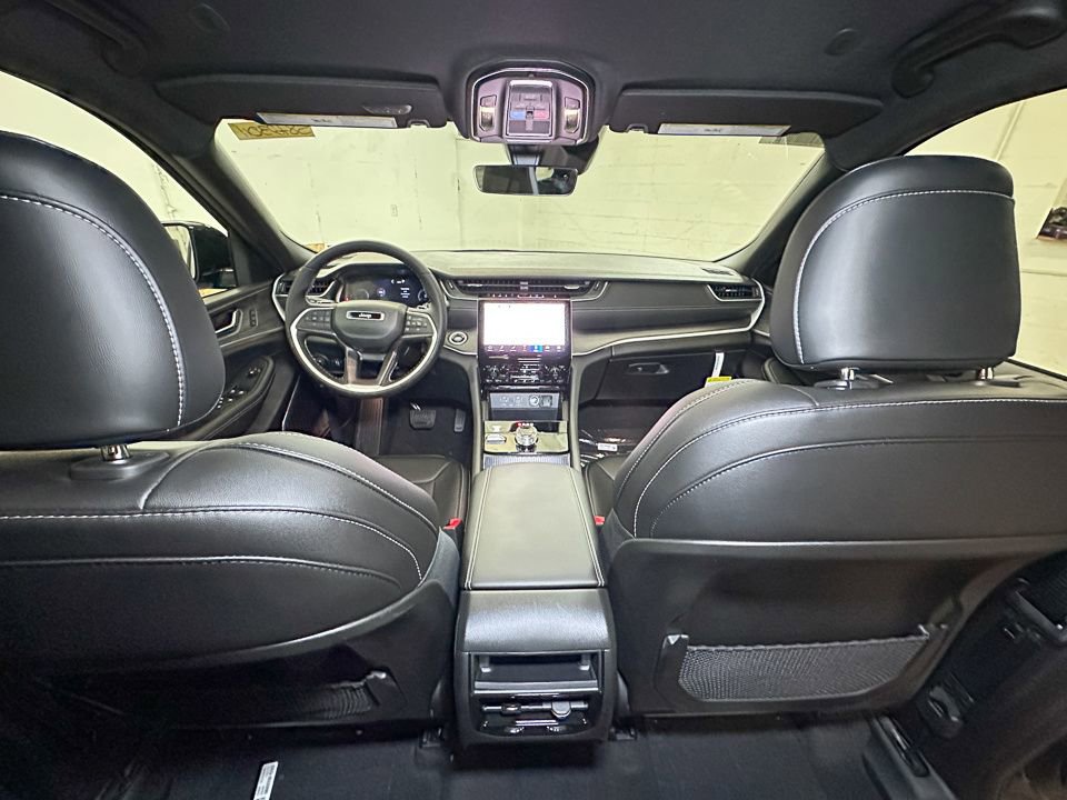New 2025 Jeep Grand Cherokee Limited image 21