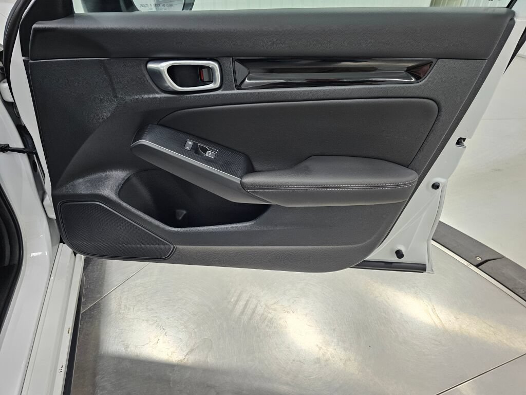 Used 2023 Honda Civic Sport Touring image 30
