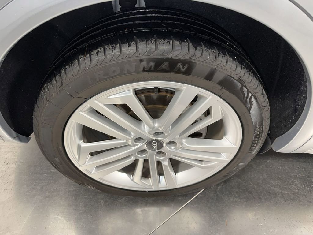 Used 2018 Audi Q5 Prestige w/ Prestige Package image 13