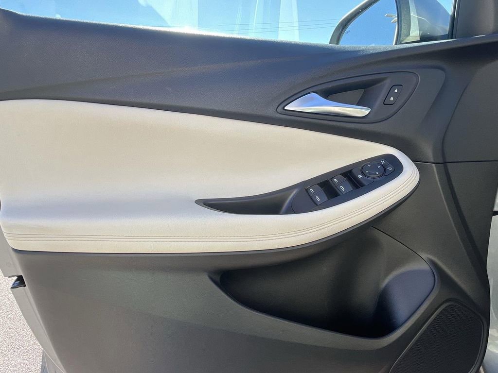 Certified 2024 Buick Encore GX Sport Touring image 20