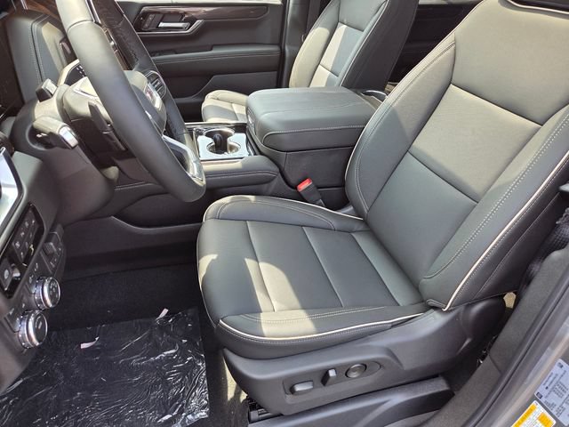 New 2026 GMC Yukon Elevation w/ Elevation Premium Package AWD/4WD image 25