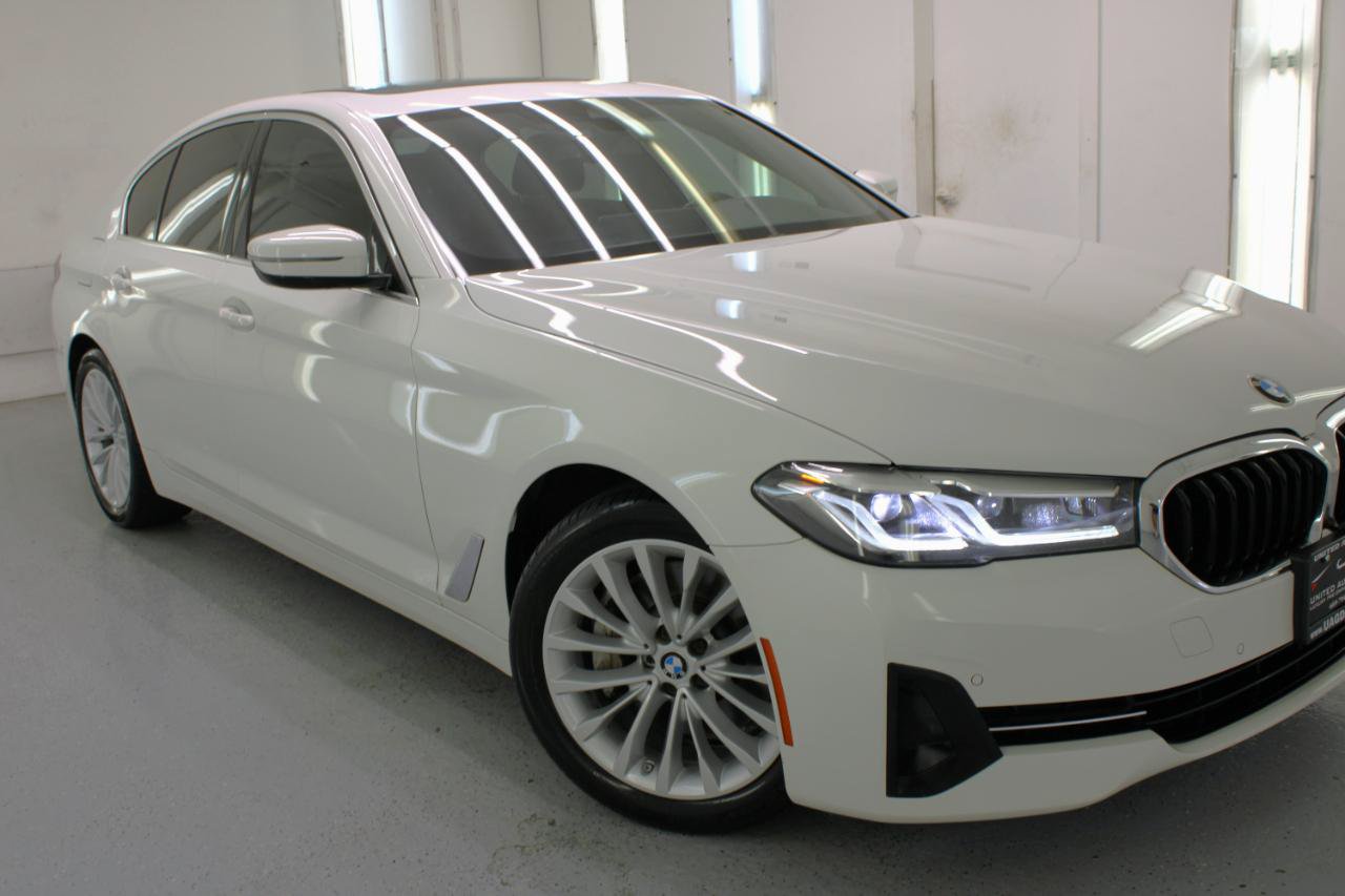 Used 2021 BMW 530i w/ Convenience Package RWD image 14