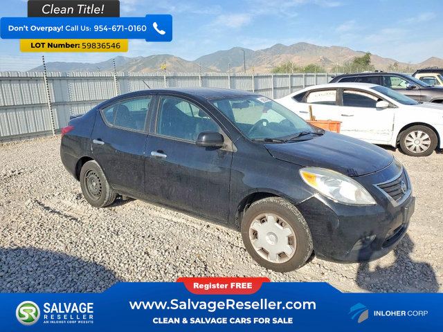 Used 2013 Nissan Versa SV FWD image 5