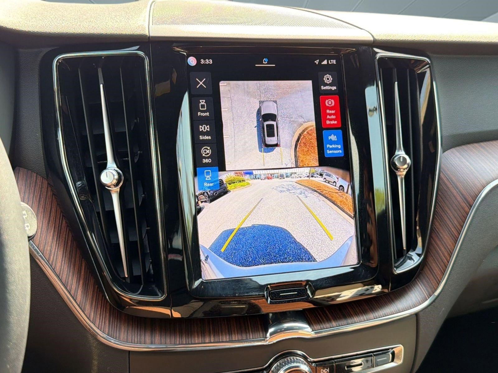 Certified 2024 Volvo XC60 B5 Plus w/ Climate Package AWD/4WD image 25