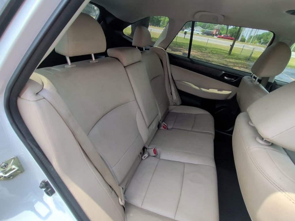 Used 2016 Subaru Outback 2.5i Limited AWD/4WD image 23