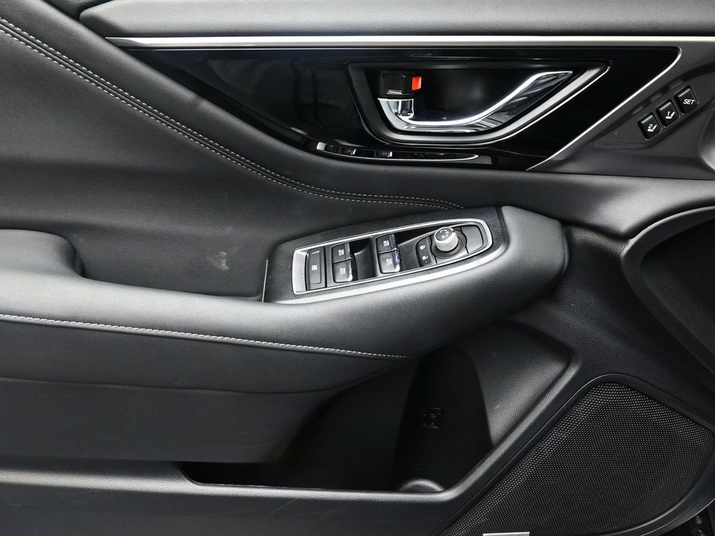 Used 2024 Subaru Outback Limited image 21