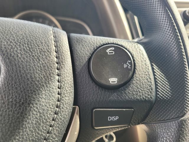 Used 2015 Toyota RAV4 LE FWD image 26
