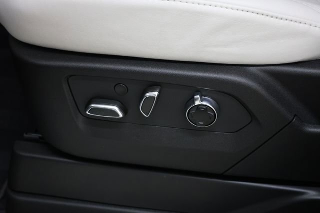 Used 2026 Cadillac Escalade V image 81